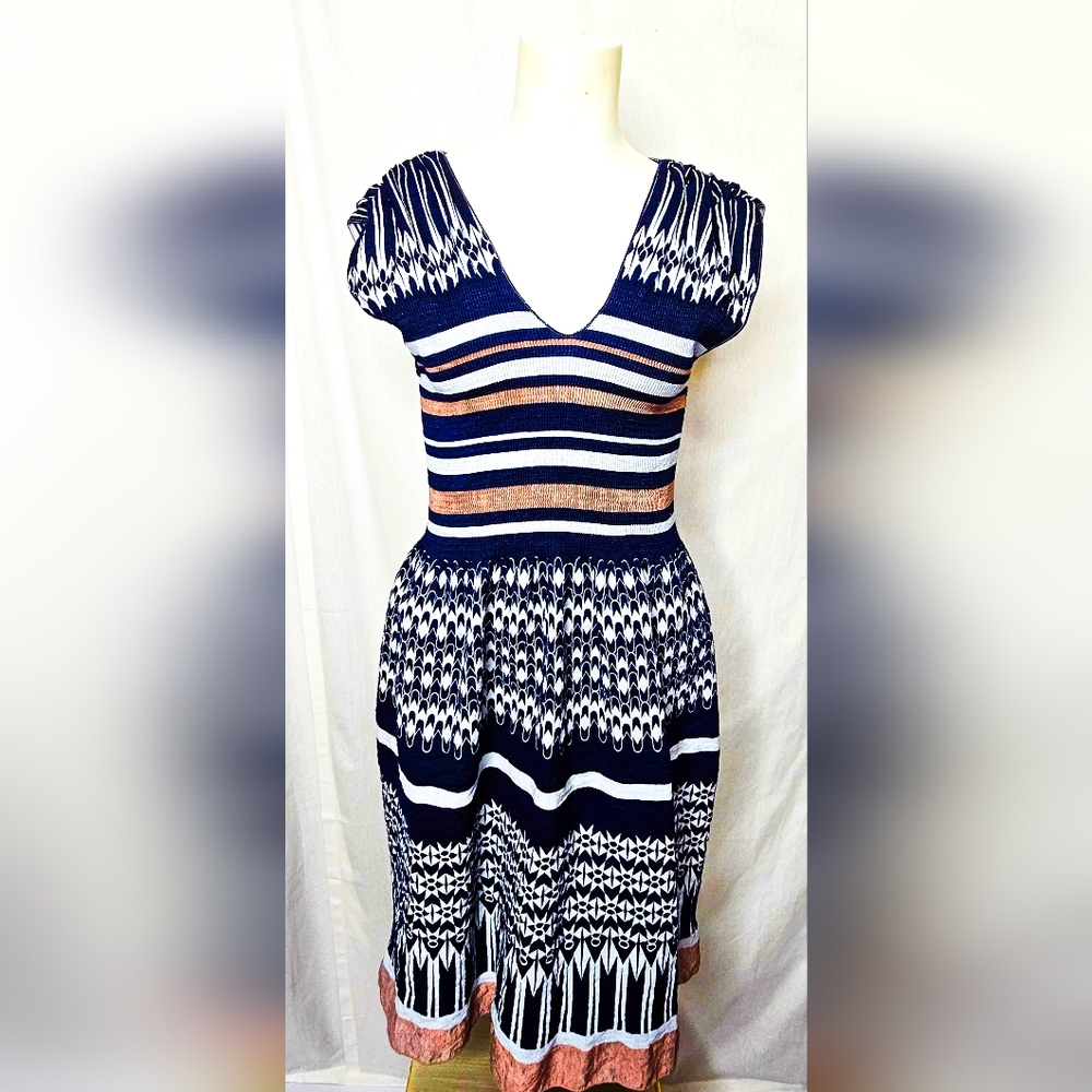MAX STUDIO Knit Fit & Flare Dress Navy WhitE‎ Stripe Geo Print Size XS or Small